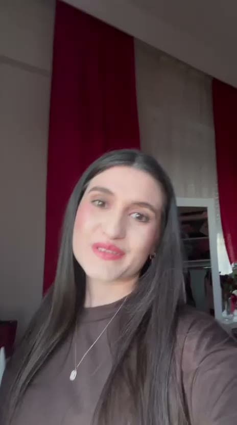 Enise Özdemir